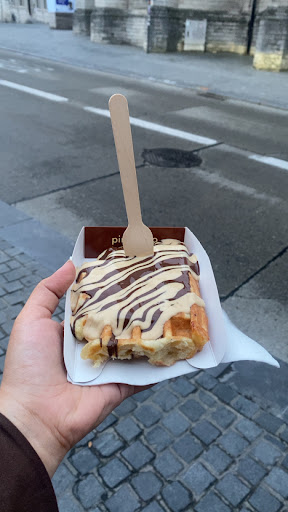 Pinocchio Waffles and Ice Cream · Foto’s 18
