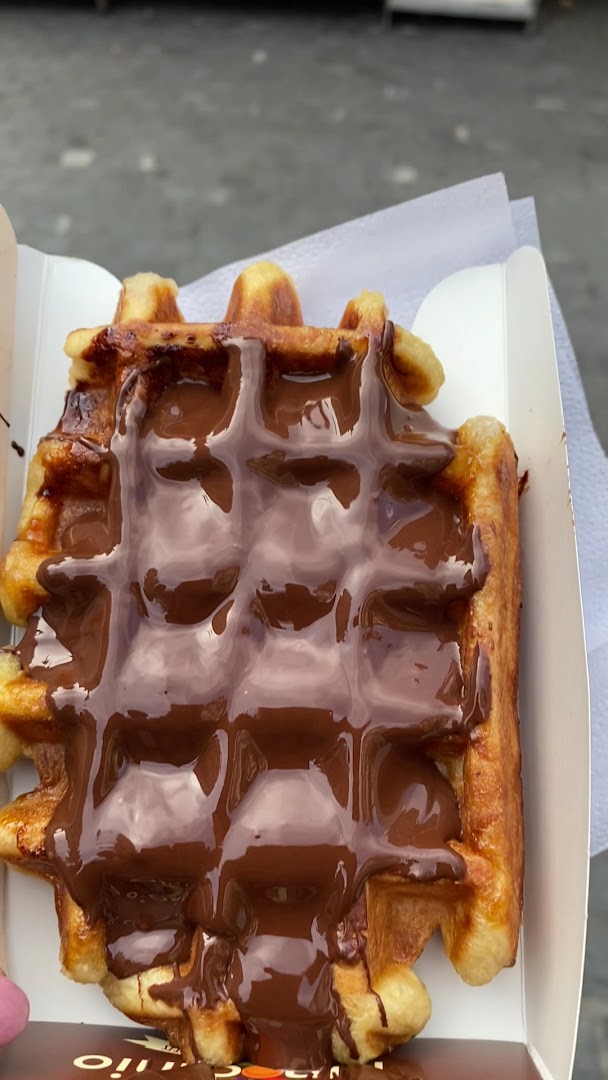 Pinocchio Waffles and Ice Cream · Foto’s 14