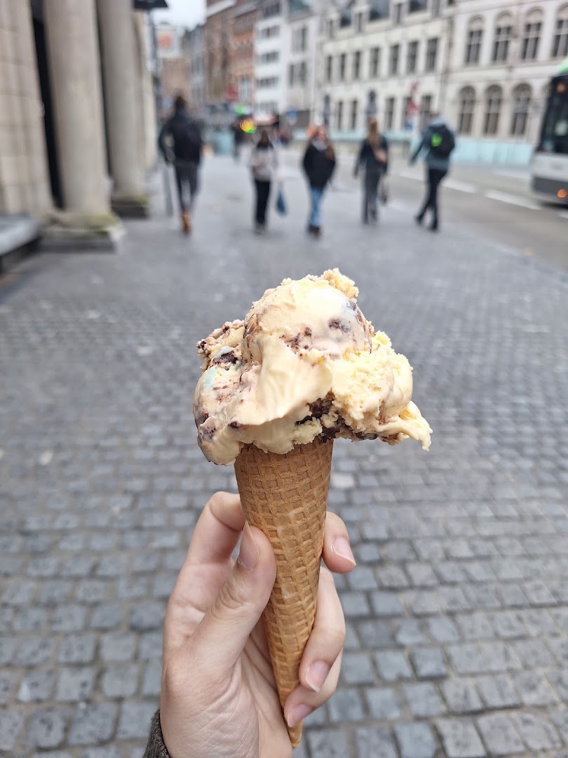 Pinocchio Waffles and Ice Cream · Foto’s 10